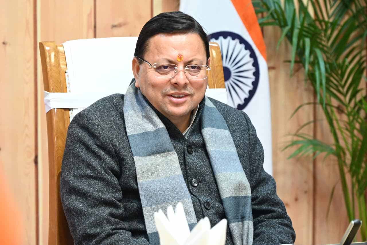 राज-काज: सीएम धामी ने भवन एवं अन्य सन्निर्माण कर्मकार कल्याण बोर्ड की ओर से श्रमिकों को हस्तान्तरित किए 12 करोड़ रुपए