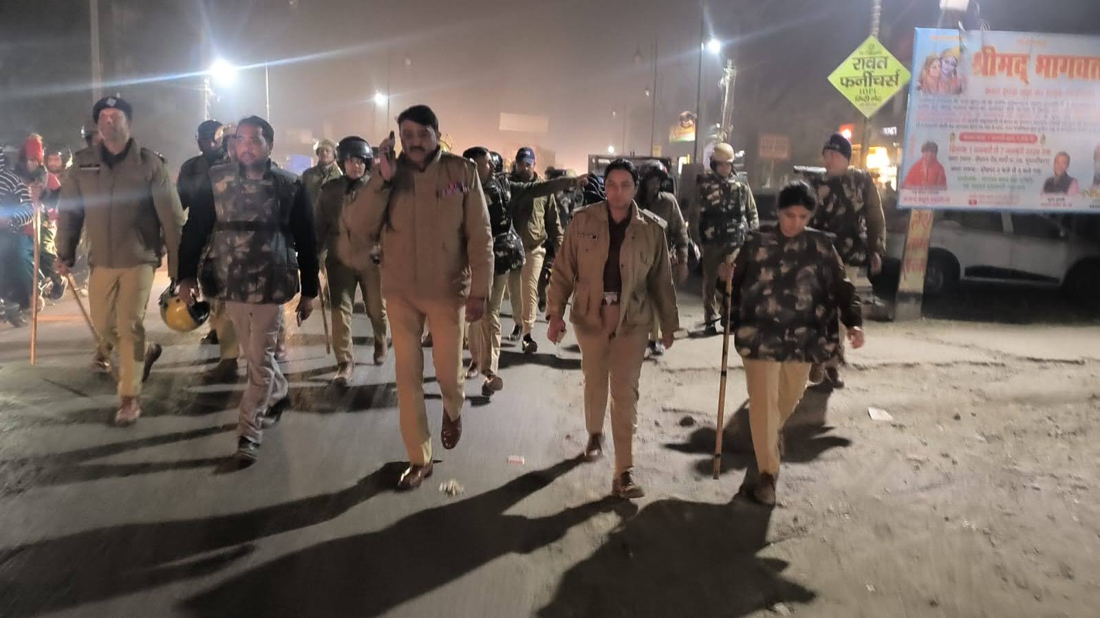 बड़ी ख़बर: जाम लगाने और पथराव करने पर 16 नामजद समेत 200 से ज्यादा लोगों पर मुकदमा दर्ज