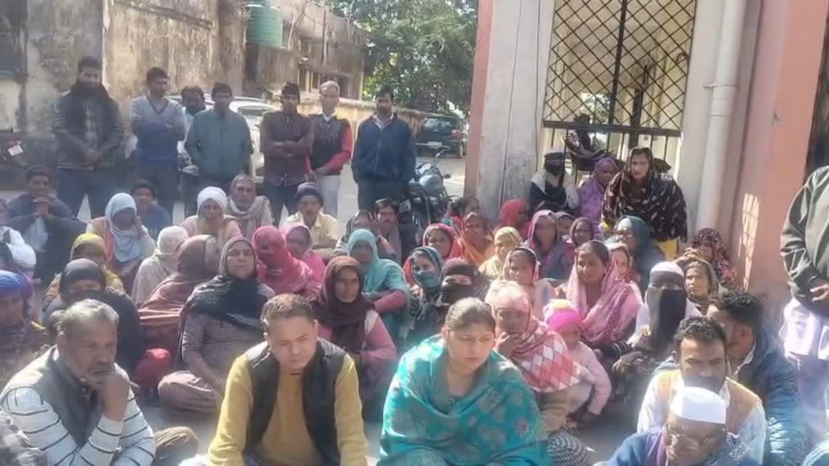 आवाज़: रामनगर पूछड़ी में पुनर्वास की मांग हुई तेज, संघर्ष समिति ने विधायक-एसडीएम को सौंपा ज्ञापन