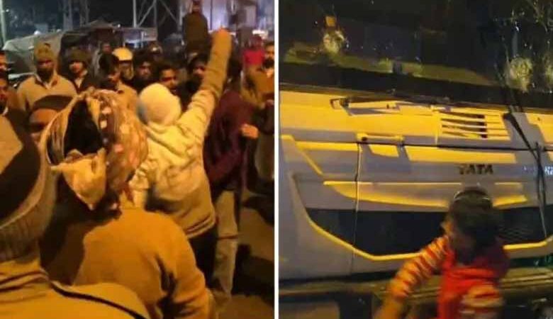 हादसा: डंपर की चपेट में आने से युवक की मौत भड़का जनाक्रोश, किया हाईवे जाम