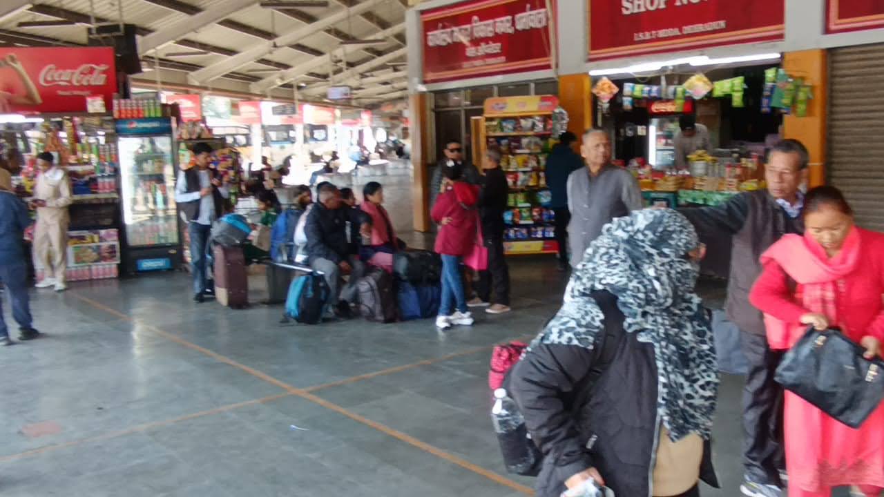 बड़ा असर: मुख्यमंत्री के निरीक्षण ने बदली तस्वीर, आईएसबीटी की व्यवस्था हुई चकाचक