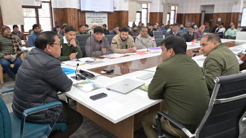 फार्मर रजिस्ट्री का कार्य समयबद्ध ढंग से पूर्ण किया जाये
