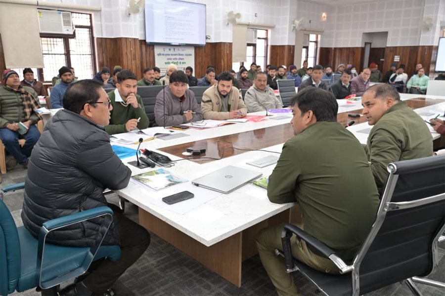 फार्मर रजिस्ट्री का कार्य समयबद्ध ढंग से पूर्ण किया जाये