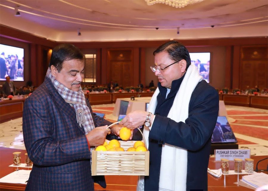 उत्तराखण्ड में सड़क अवसंरचना को सर्वोच्च प्राथमिकता दी गई