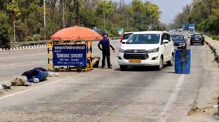 शुरुआत: उत्तराखंड में बाहरी राज्यों के वाहनों से ग्रीन सेस की वसूली शुरू, पहले दिन आई तकनीकी अड़चनें
