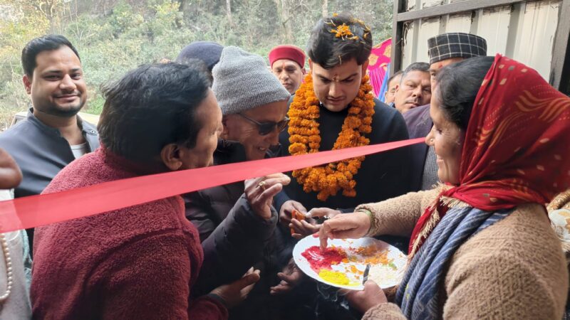 आसरा: अब निराश्रित गोवंशों को मिलेगा आश्रय; जनसहयोग से बने गोधाम का डीएम व नगर पंचायत अध्यक्ष ने किया लोकार्पण