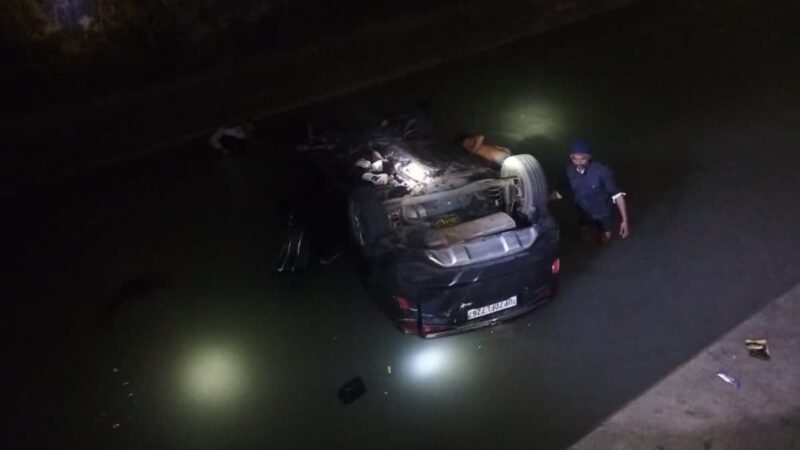 दुखद: गंगनहर में गिरी तेज रफ्तार कार डूबने से 2 युवकों की दर्दनाक मौत,शनिवार देर रात हुआ दर्दनाक हादसा