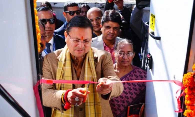 राज-काज: सीएम धामी ने छात्र कौशल संवर्धन के लिए किया लैब ऑन व्हील्स का फ्लैग ऑफ