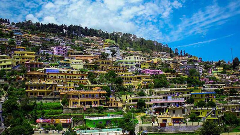 दायित्व : मुख्य शिक्षा अधिकारी अत्रेय सयाना व डीईओ बेसिक अंशुल बिष्ट ने संभाला पदभार