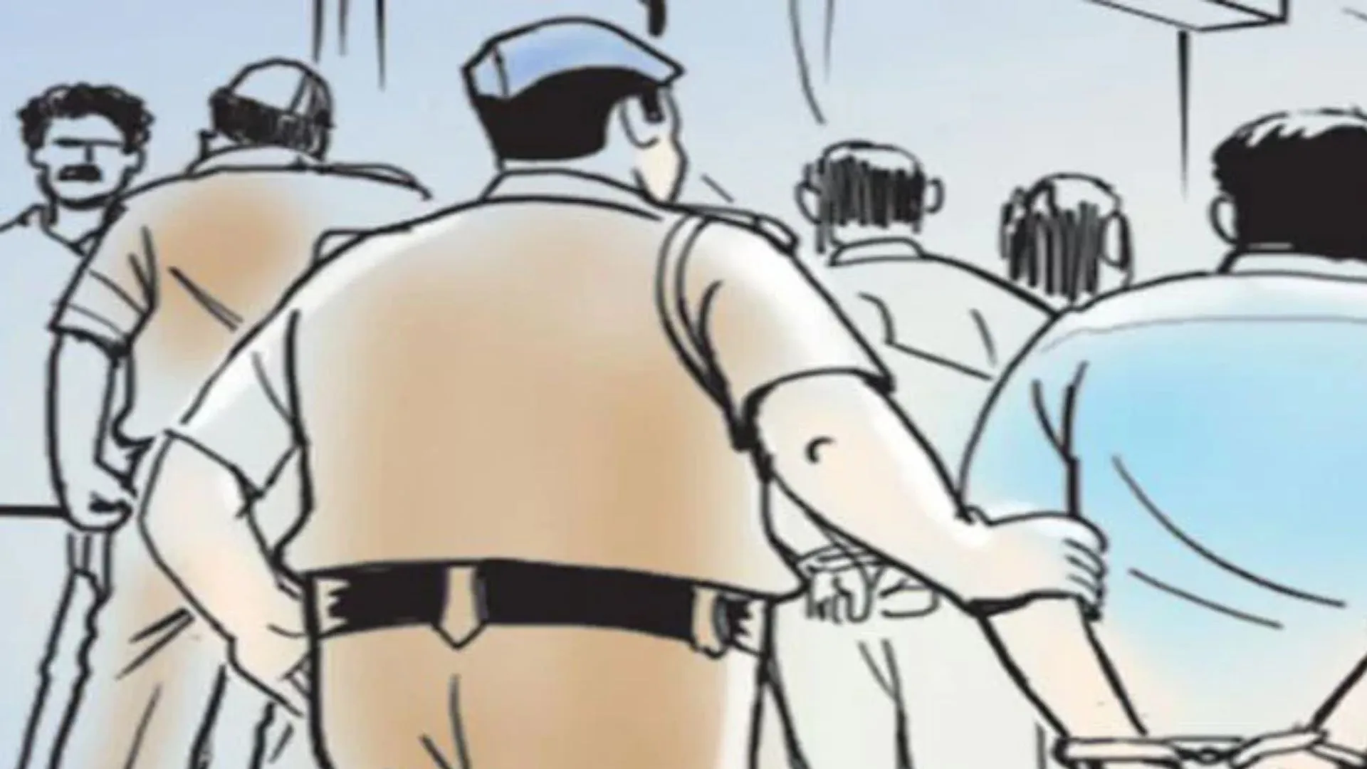 दुस्साहस: पुलिस कांस्टेबल के घर में ही कर डाली चोरी, चोरी के माल समेत चार आरोपी गिरफ्तार