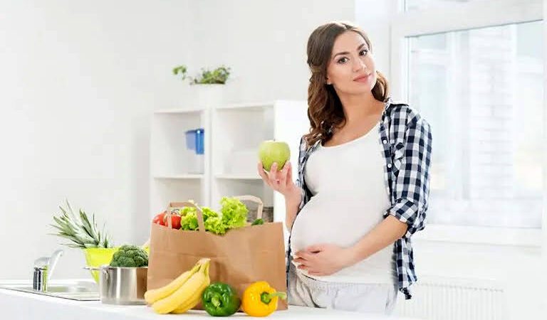 खान-पान: गर्भवती महिलाओं के लिए नुकसानदायक हैं ये 5 फल, न करें सेवन