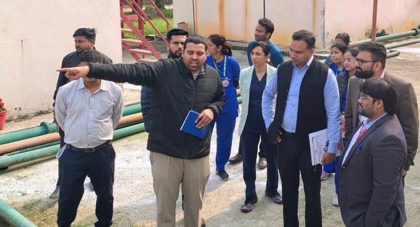एम्स: केंद्रीय स्वास्थ्य मंत्रालय की टीम ने अस्पताल के विभिन्न क्षेत्रों का किया सघन निरीक्षण