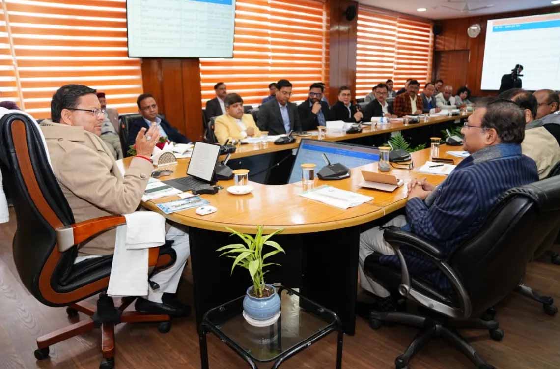 राज-काज: विद्युत वितरण लॉस व विद्युत चोरी को कम किया जाए,  सीएम धामी के निर्देश