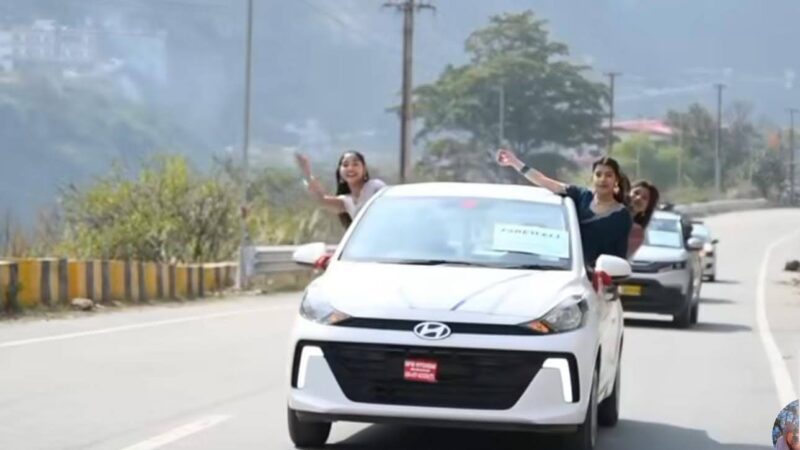 खतरनाक: फेयरवेल पार्टी के दौरान हाईवे पर करने लगे स्टंटबाजी, पुलिस ने पांच वाहनों के काटे चालान