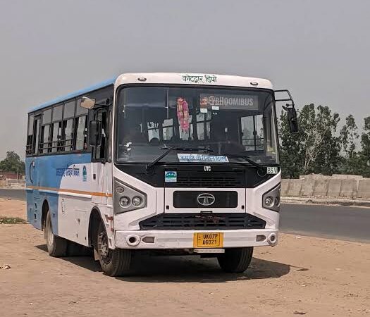 आफत: कांवड यात्रा के कारण रूट डायवर्जन पर बने असमंजस के चलते यात्री व रोडवेज स्टाफ परेशान