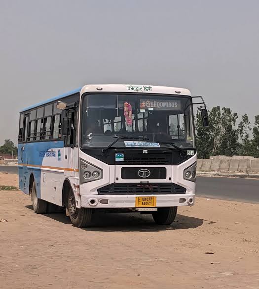 आफत: कांवड यात्रा के कारण रूट डायवर्जन पर बने असमंजस के चलते यात्री व रोडवेज स्टाफ परेशान