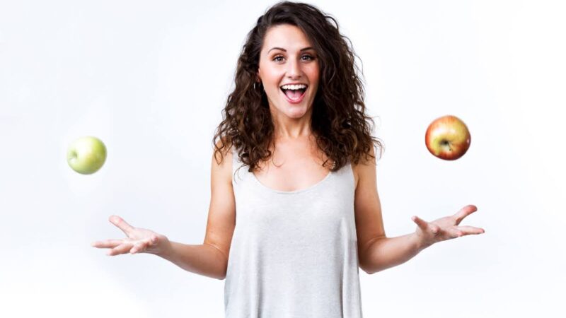 हैल्थ टिप्स: क्या हरे सेब लाल से ज्यादा सेहतमंद होते हैं? जानिए सही जानकारी