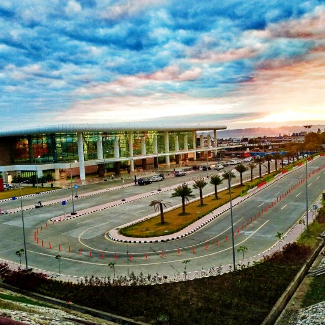 जौलीग्रांट एयरपोर्ट: ‘डिजी यात्रा’ सुविधा शुरू, कागजी दस्तावेजों और लंबी कतारों की झंझट से मिलेगा छुटकारा