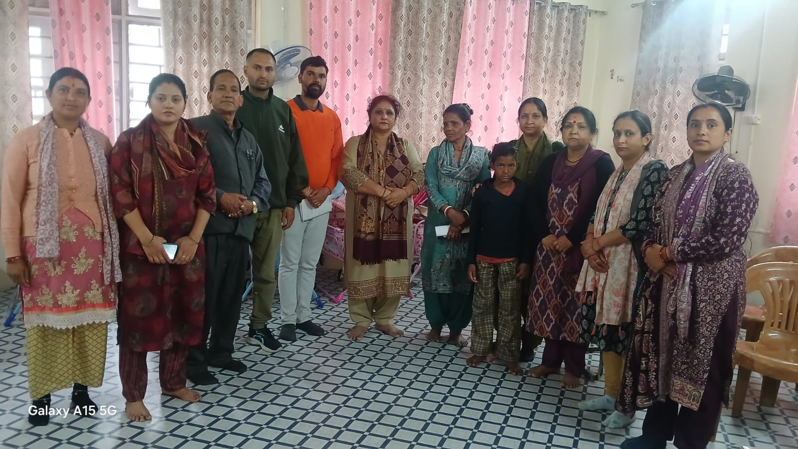 अगस्त्यमुनि बाजार में भटकती मिली गुमशुदा बालिका