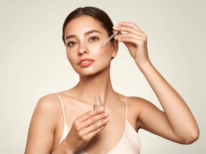 देखभाल: चेहरे पर सीरम लगाते समय न करें ये गलतियां, हो सकता है नुकसान