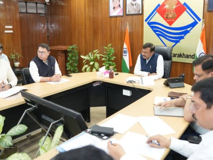 राज-काज: मुख्य सचिव ने की  स्वच्छ भारत मिशन की समीक्षा,कार्ययोजना प्रस्तुत करने के दिए निर्देश