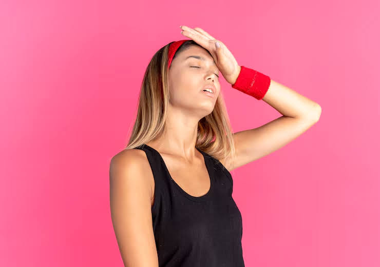 हैल्थ टिप्स: ये 5 संकेत बता सकते हैं कि आपके शरीर का बढ़ रहा है तापमान, बरतें सावधानी