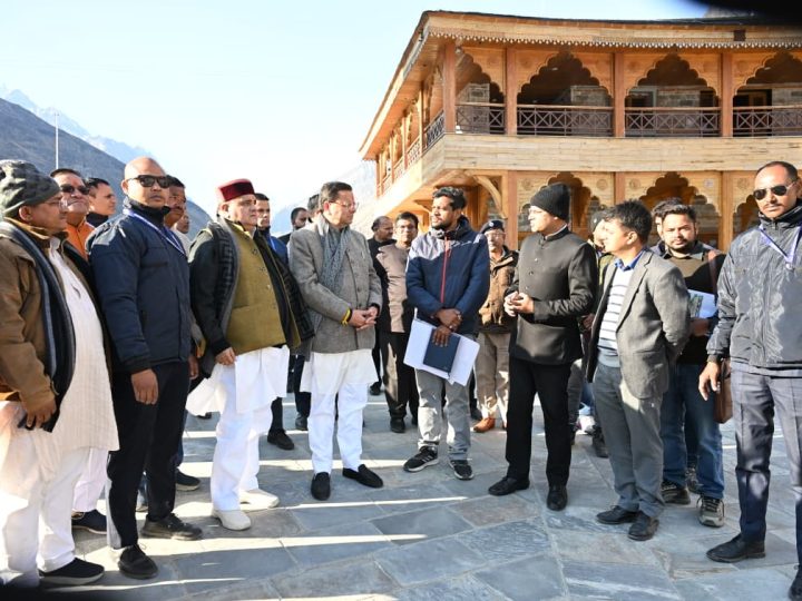 राज-काज: मुख्यमंत्री धामी ने ग्राउंड जीरो पर उतरकर की बद्रीनाथ धाम मास्टर प्लान की गहन समीक्षा 