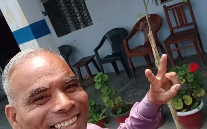 मिसाल: गर्मी की छुट्टियों में मुफ़्त पढ़ाकर संवारा बच्चों का भविष्य, अब मिलेगा शैलेश मटियानी राज्य पुरस्कार