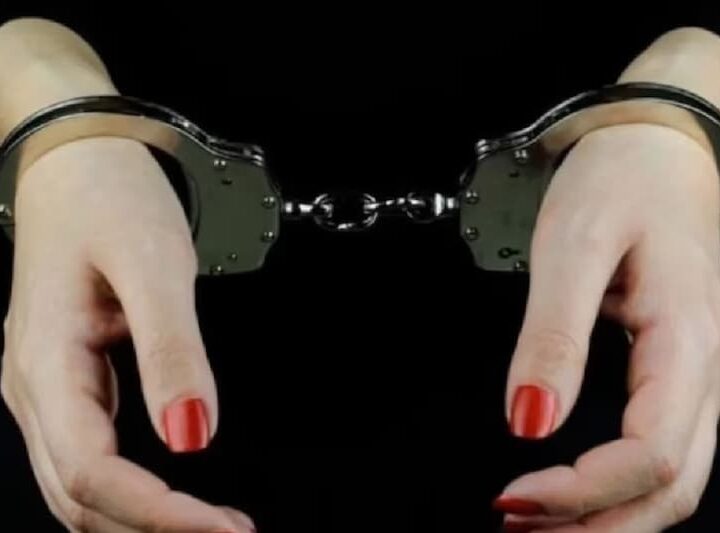 शर्मनाक: बेटी संग महिला ने की पति की हत्या, फिर कही सुसाइड की बात…  पुलिस ने किया खुलासा