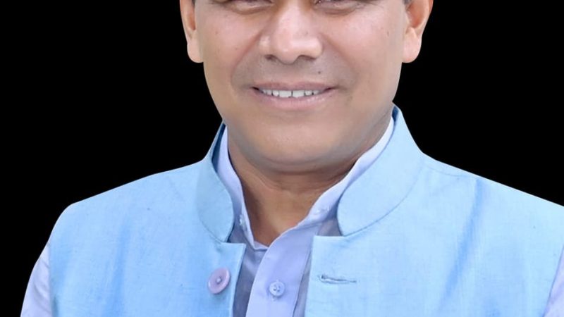 पहल: स्कूलों में रिकॉर्ड समय में वितरित की गई 23 लाख निःशुल्क किताबें, रंग ला रही शिक्षा मंत्री डॉ धन सिंह रावत की मुहिम