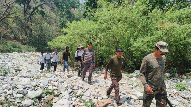 सतर्कता: मोहान क्षेत्र में बाघ रेस्क्यू के बाद वन विभाग अलर्ट, तीन टीमें कर रहीं निगरानी