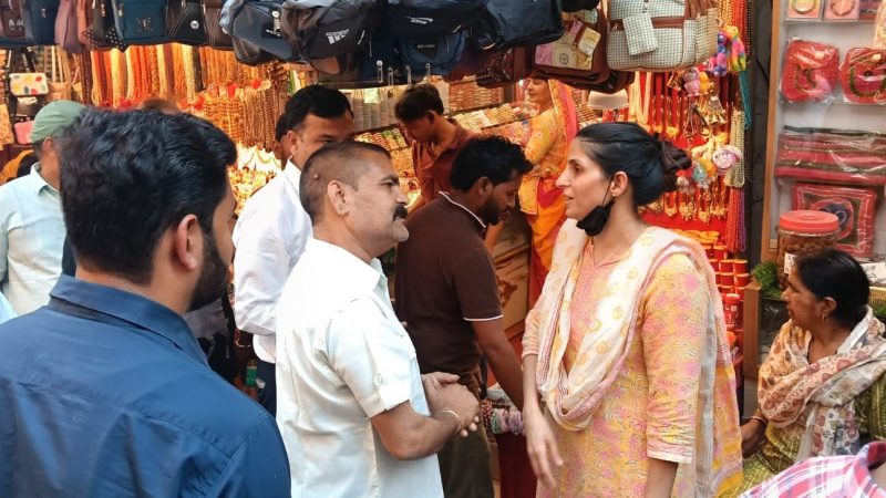 राज-काज: मेलाधिकारी सोनिका ने पैदल भ्रमण कर लिया कुंभ मेले की तैयारियों एवं प्रस्तावित कार्यों का जायजा 