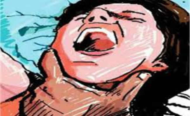 अमानवीय: शादी की पहली सालगिरह पर 3 माह की गर्भवती की गला घोंटकर हत्या, दहेज में बुलेट न मिलने पर हैवानियत