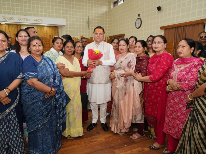 CM धामी के सामने उठे सड़क, पानी और बिजली के मुद्दे