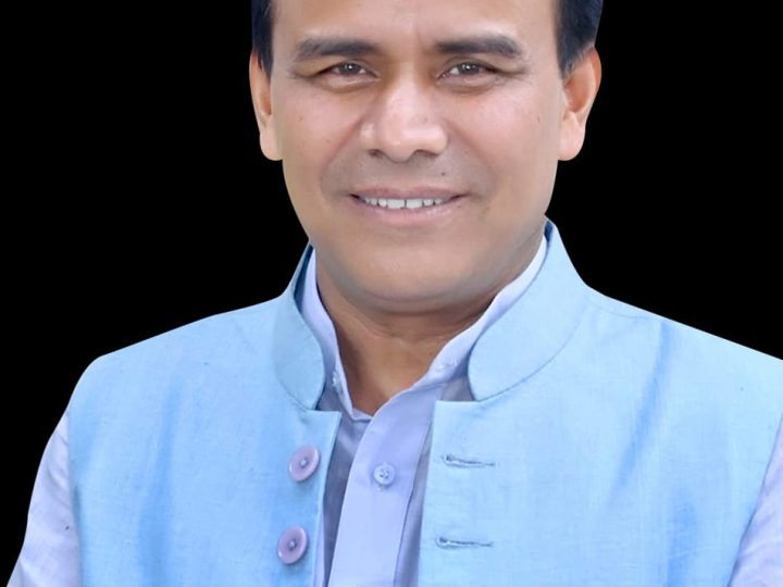 फटकार: शिक्षा मंत्री डाॅ. धन सिंह रावत ने अधिकारियों को दिए वेतन का समय पर भुगतान करने की हिदायत