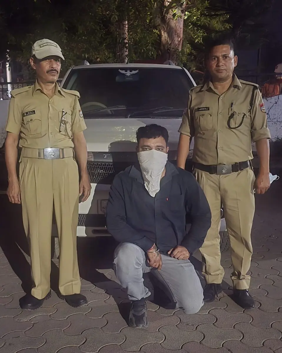 हल्द्वानी: पुलिस से बदसलूकी कर फरार हुआ युवक गिरफ्तार, CCTV से पकड़ा गया