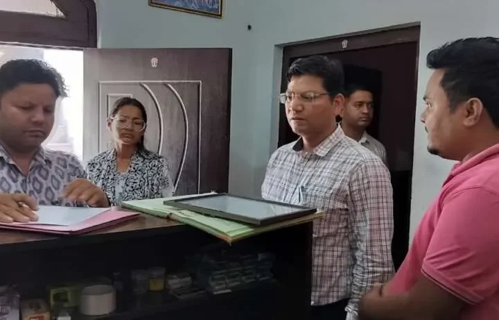 हल्द्वानी में बिना पंजीकरण चल रहे होम स्टे पर प्रशासन सख्त, दो इकाइयों पर कार्रवाई की चेतावनी