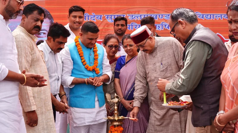 ऋषिकेश में छात्र संघ समारोह: सतपाल महाराज बोले—छात्र राजनीति लोकतंत्र की नर्सरी, ABVP की बड़ी जीत का जिक्र