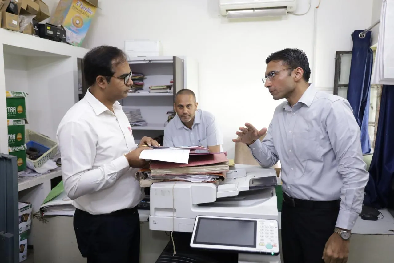 उप निबंधक विकासनगर के निलंबन एवं विभागीय अनुशासनात्मक कार्रवाई की शासन को संस्तुति