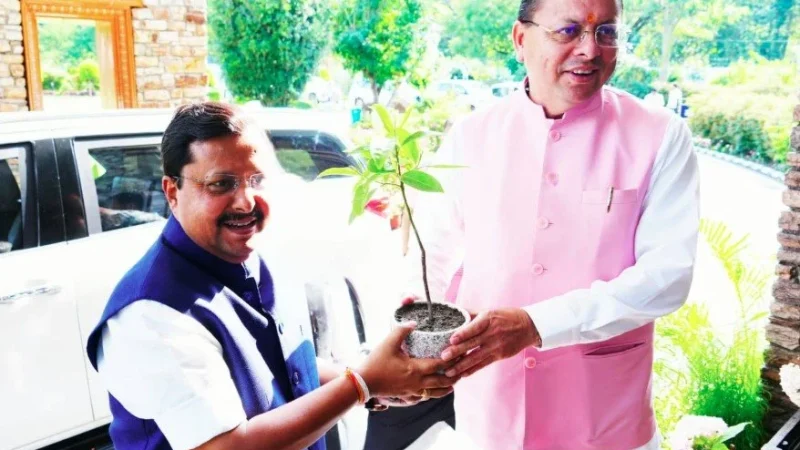 मुख्यमंत्री धामी ने भाजपा के राष्ट्रीय अध्यक्ष नितिन नवीन का सीएम आवास में किया स्वागत