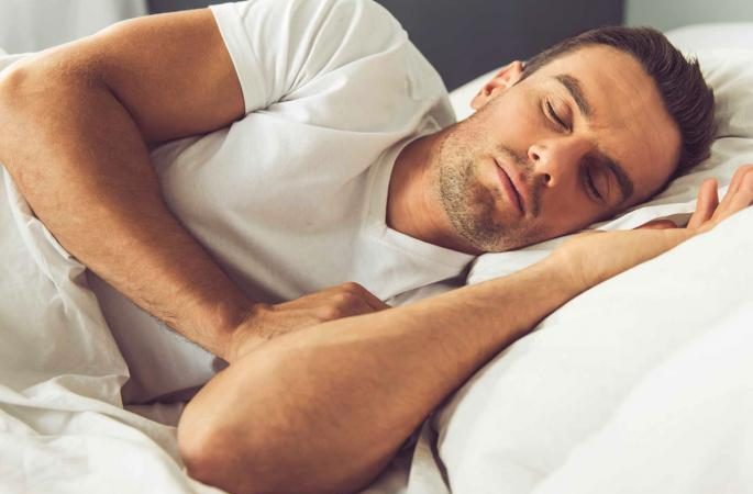 हैल्थ टिप्स: दोपहर में सोने की है इच्छा तो जरूर अपनाएं ये 5 तरीके, मिलेगा भरपूर आराम
