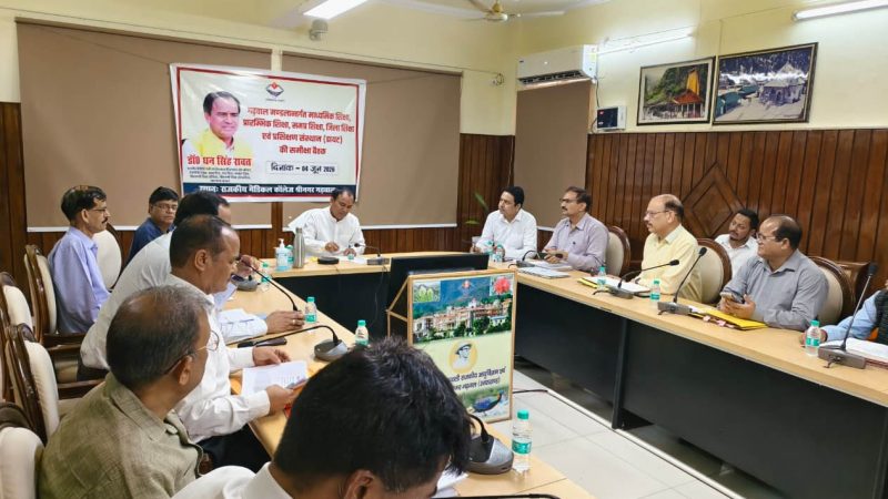 राज-काज: उत्तराखंड के स्कूलों में अनिवार्य होगा एनसीसी, एनएसएस व स्काउट; शिक्षा मंत्री  डॉ. धन सिंह रावत  के निर्देश