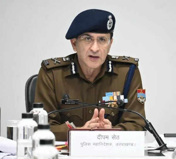 समयबद्ध एवं पारदर्शी पदोन्नति प्रक्रिया के लिए पुलिस मुख्यालय प्रतिबद्ध : डीजीपी दीपम सेठ
