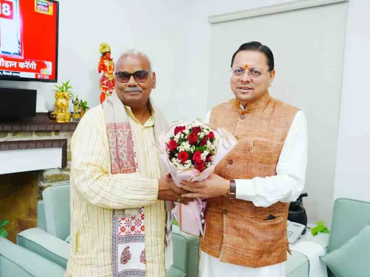 सीएम धामी से मिले राजस्थान के शिक्षा एवं पंचायती राज मंत्री, कई मुद्दों पर हुई बातचीत