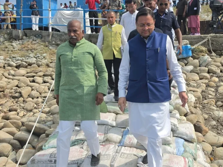 मुख्यमंत्री पुष्कर सिंह धामी ने गदरपुर में अंतर्राष्ट्रीय क्याकिंग एवं कैनोइंग प्रतियोगिता की तैयारियों का लिया जायजा