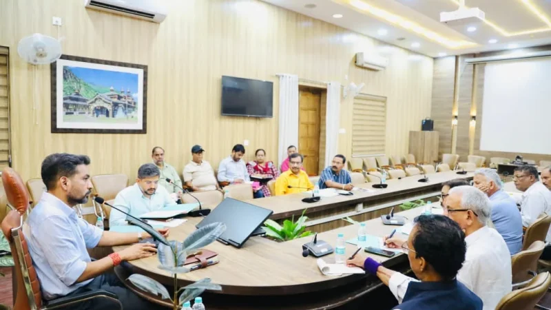 विशेष गहन पुनरीक्षण -2026 की प्रगति पर राजनीतिक दलों के प्रतिनिधियों संग डीएम/डीईओ की बैठक सम्पन्न