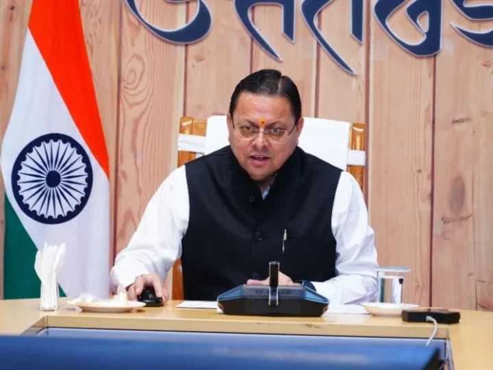 मुख्यमंत्री पुष्कर सिंह धामी ने 4,400 श्रमिकों को वितरित किए 11 करोड़ रुपये