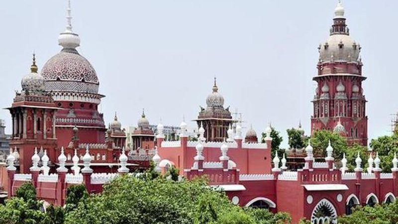 ख़ास ख़बर: ‘भगवान के सामने मंत्री और आम आदमी सब बराबर’, मंदिरों में वीआईपी दर्शन पर हाईकोर्ट ने उठाए सवाल