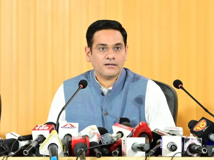 उत्तराखंड की मछली ने विदेश में बनाई पहचान, 30 टन निर्यात की तैयारी : मत्स्य पालन मंत्री सौरभ बहुगुणा