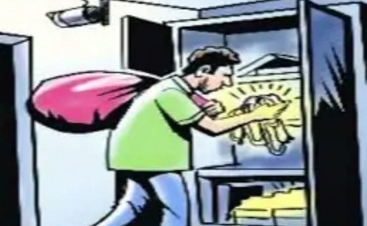 बेख़ौफ़: अपराधियों के हौसले बुलंद, दिनदहाड़े बंद मकान का ताला तोड़कर  ले भागे लाखों रुपये के सोने के जेवरात
